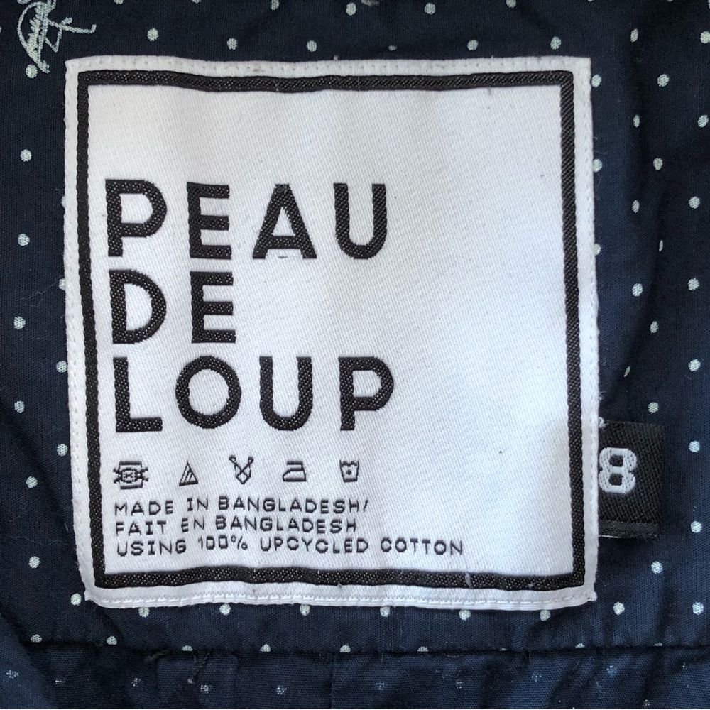 Peau de Loup Button Down Shirt/Size 8 - Picture 5 of 7
